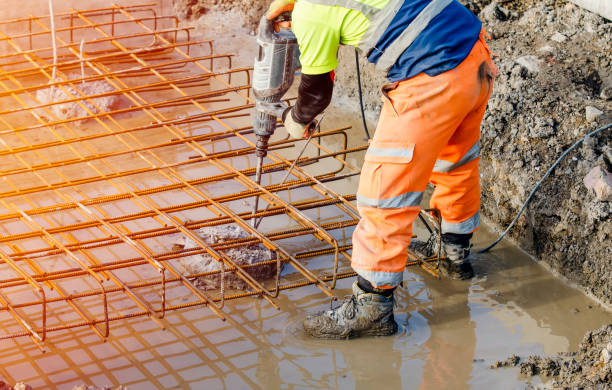 Best Commercial Concrete Services in Greenwood, MS
